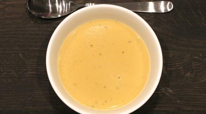 Suppe av guinness, potet og cheddar